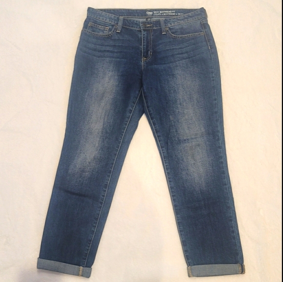 Cropped GAP Boyfriend Jeans - Picture 2 of 2